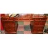 Image 1 : BOMBAY CO. EXECUTIVE DESK