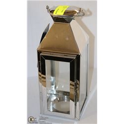 HOMETRENDS DECORATIVE LANTERN