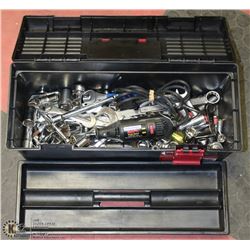 SKIL TOOLBOX W/ CONTENTS