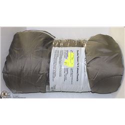 DOUBLE/QUEEN COMFORTER