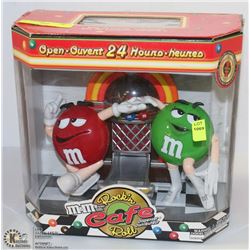 M&M'S ROCKIN CAFE