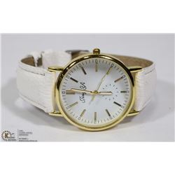 JING YI WATCH WITH WHITE STRAP