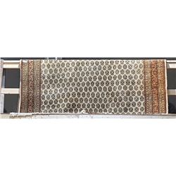 PERSIAN STYLE AREA CARPET APPROX. 8' X 10'