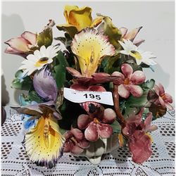 CAPODIMONTE FLORAL CENTREPIECE