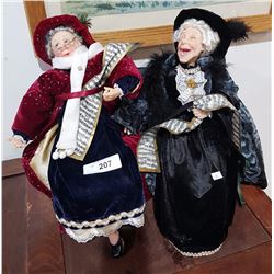 2 GRANNIES ON A BENCH CAROLLING
