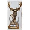 Image 1 : BUCK STATUE IN RESIN