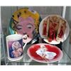 Image 1 : LOT OF MARILYN MONROE COLLECTABLES