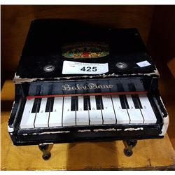 BABY PIANO