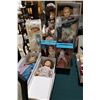 Image 1 : LOT OF 8 COLLECTOR DOLLS