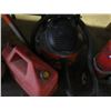 Image 2 : 2 LIGHTS, SHOP VAC & GAS CAN