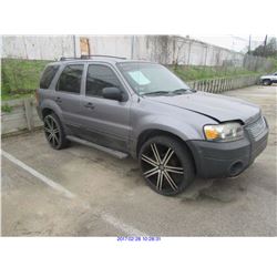 2007 - FORD ESCAPE // REBUILT SALVAGE