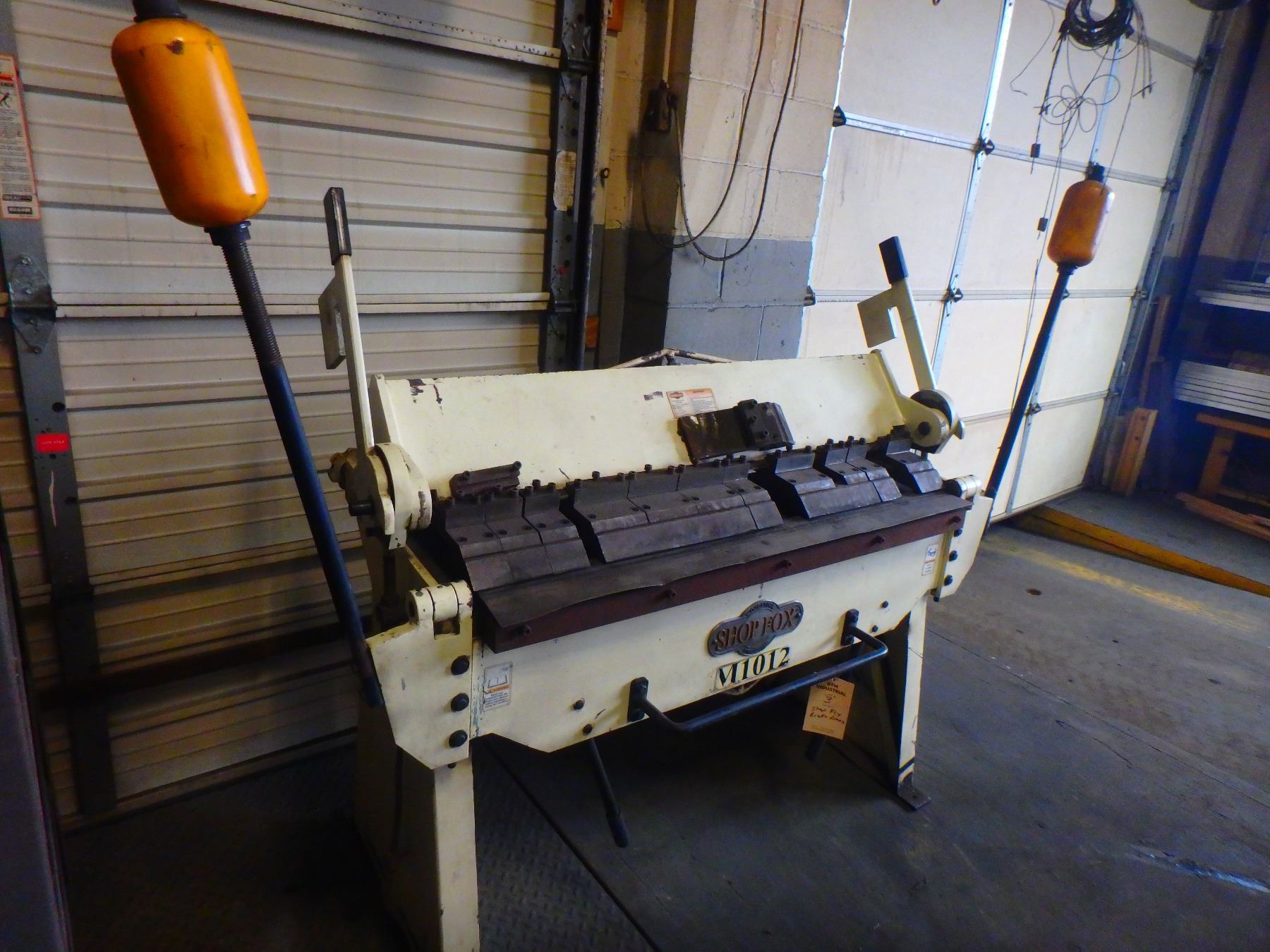 SHOP FOX M1012 48 Box And Pan Brake Shop fox m1012 48 box and pan brake