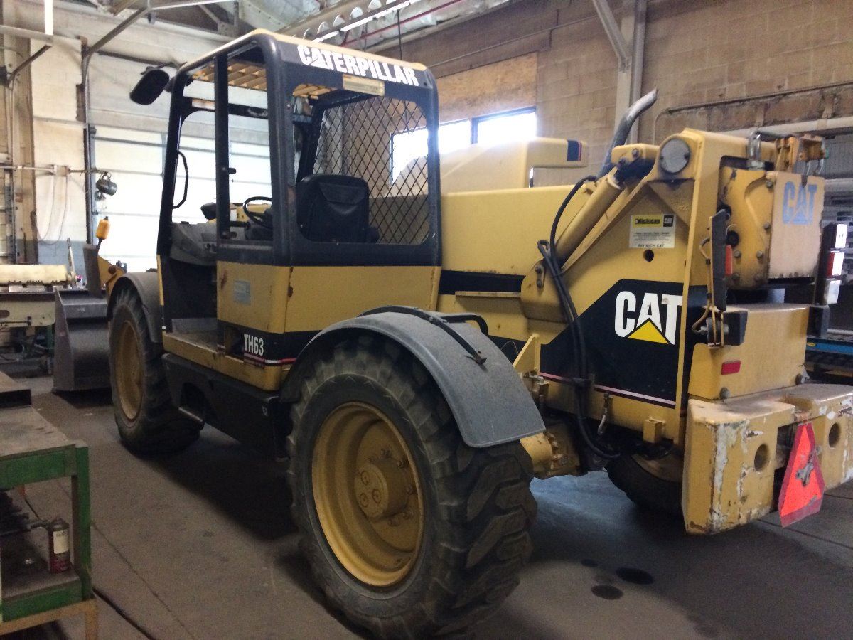 Caterpillar TH63 Telescopic Forklift / Telehandler