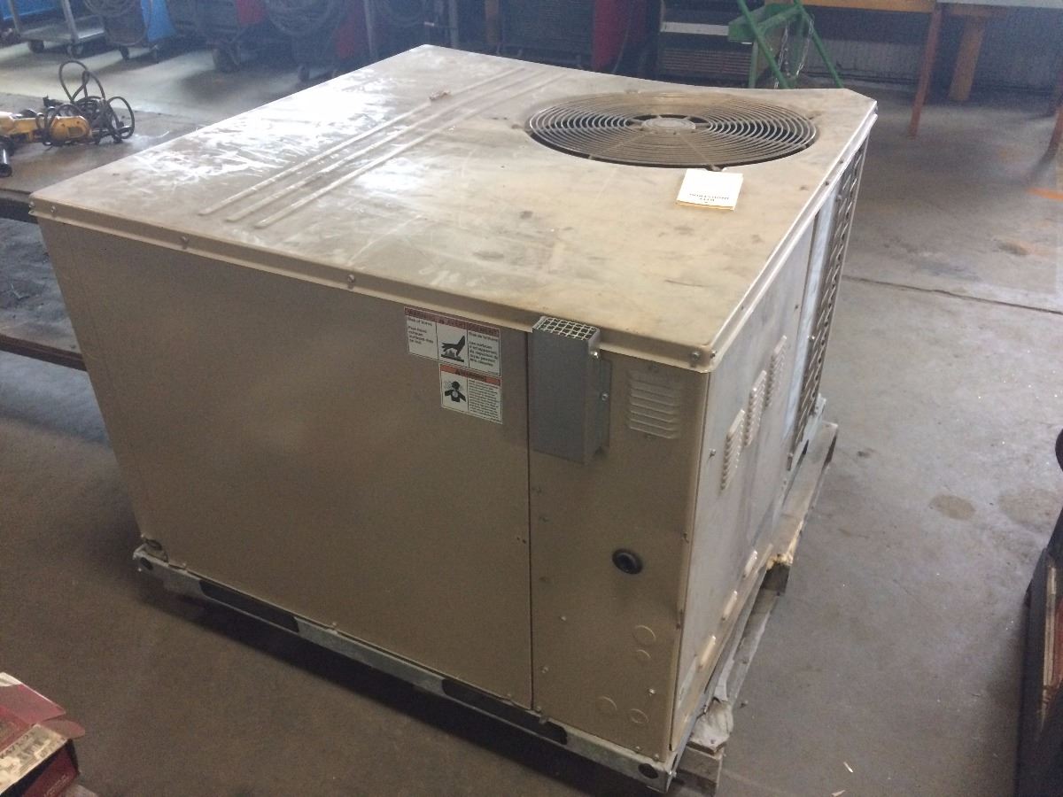 Out Door Combo Furnace Air Conditioner Model ACPO42G0701031C