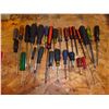 Image 2 : Assorted Lot of Screwdrivers