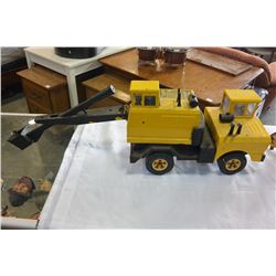 ERTL AND TONKA TRUCK