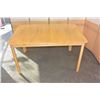 Image 1 : MAPLE JACKNIFE LEAF TABLE