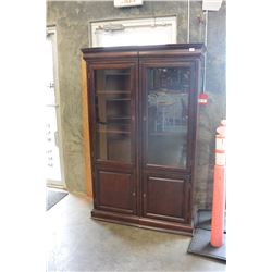 PAIR OF MAHOGANY FINISH DISPLAY CABINETS
