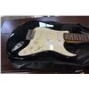 Image 1 : FENDER SQUIRE ELECTRIC GUITAR