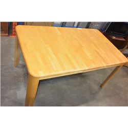 MAPLE DINING TABLE WITH LEAF