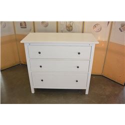 WHITE 3-DRAWER DRESSER