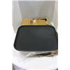 Image 1 : CASE OF 14" X 18" RUBBERIZED NON SKID SERVING TRAYS