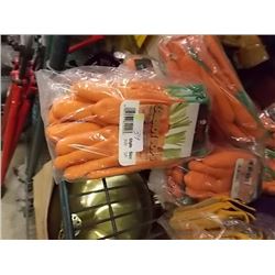 LATEX GLOVES - CARROT TOPS - SMALL - 6 PER LOT
