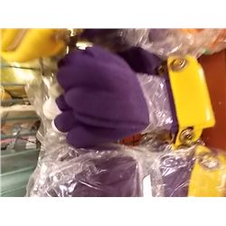 NEW GLOVES - 5 PAIR