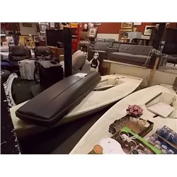 SAIL BOAT - 13' - NO SAIL