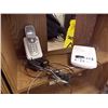 Image 1 : V-TECH CORDLESS PHONE WITH BASE