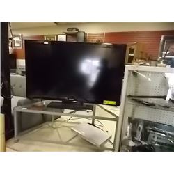 FLAT SCREEN TV - SANYO - 45" - NO REMOTE
