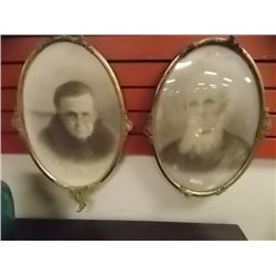VINTAGE OVAL FRAMES- ONE WITH DOMED GLASS- 2 PC TL