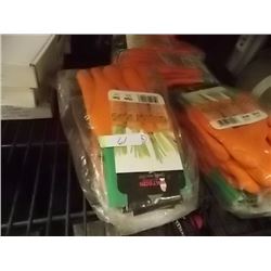 LATEX GLOVES - CARROT TOPS - SMALL - 6 PER LOT