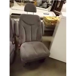 LIKE  NEW VAN SEAT BASKET