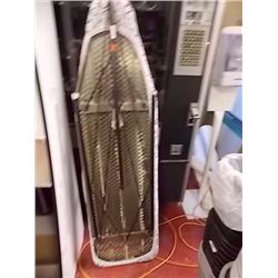 RETRO IRONING BOARD