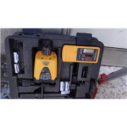 CST/Berger LD 100N laser transit w/tripod & stick, like new