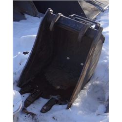 Bobcat X Change excavator bucket, 18"
