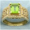 Image 1 : 2.5ct Peridot & Diamond Ring