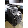 Image 2 : KENNETH COLE 2 PIECE LUGGAGE SET