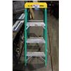 Image 1 : 3 STEP STEPLADDER