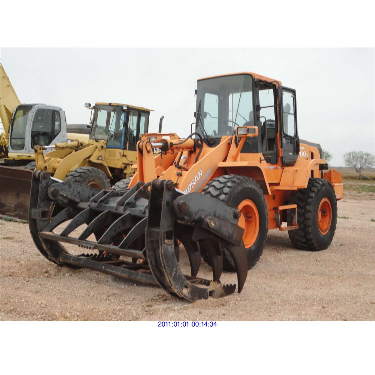 Mega Loader 2006 - DOOSAN DAEWOO MEGA 200V FRONT END LOADER