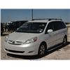 Image 2 : 2008 - TOYOTA SIENNA