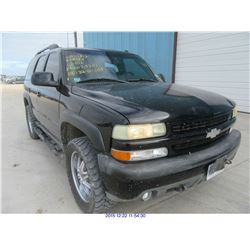 2002 - CHEVROLET TAHOE