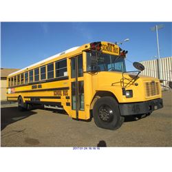 2001 - FREIGHTLINER BUS: OFF SITE. CONTACT ROBERTO 956-239-0567