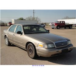 2003 - FORD CROWN VICTORIA