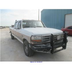 1997 - FORD F350 // DEISEL // REBUILT SALVAGE