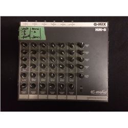 OZ AUDIO: Q-MIX HM-6 HEADPHONE AMP/MATRIX MIXER
