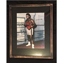 MUHAMMAD ALI 17 X 21 SIGNED PHOTO IN DOUBLE GLASS