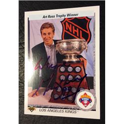 AUTOGRAPHED WAYNE GRETZKY HOCKEY CARD ART ROSS TROPHY WINNER LA KINGS