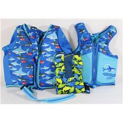 FLAT OF TWO CHILDRENS SWIMMING VESTS